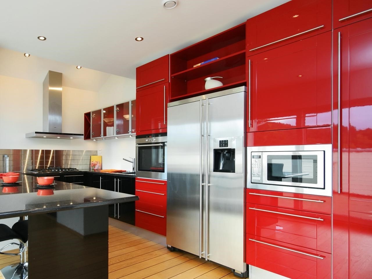 elegant kitchen wall color